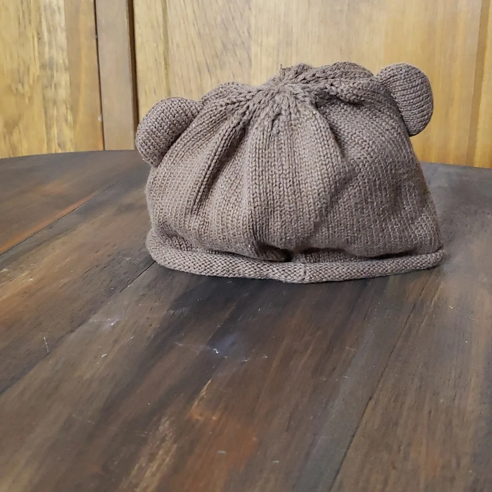 Gymboree knit bear